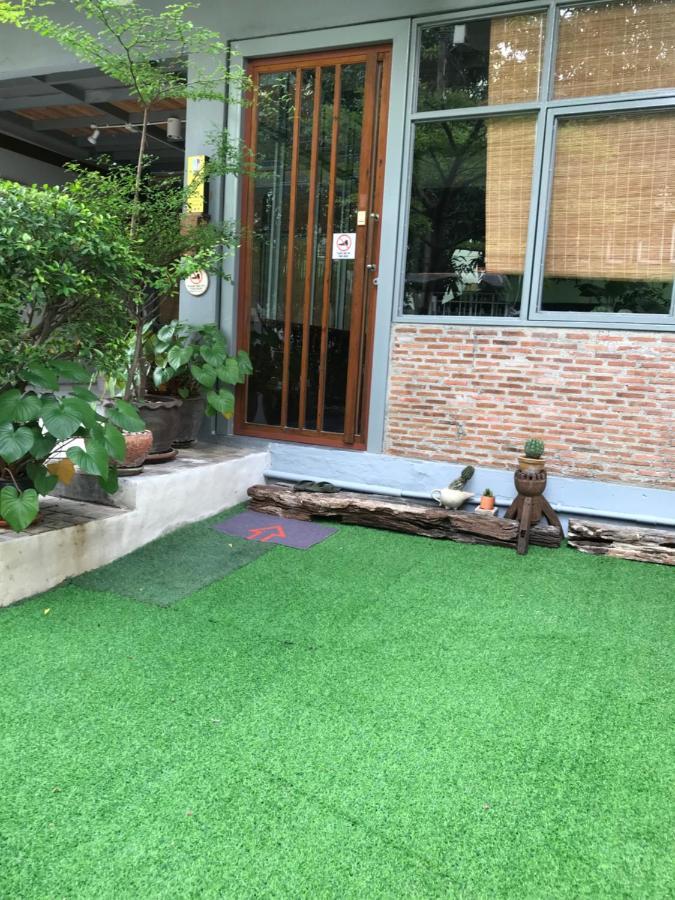 Nesuto Hostel Ramkamhaeng 52 Μπανγκόκ Εξωτερικό φωτογραφία